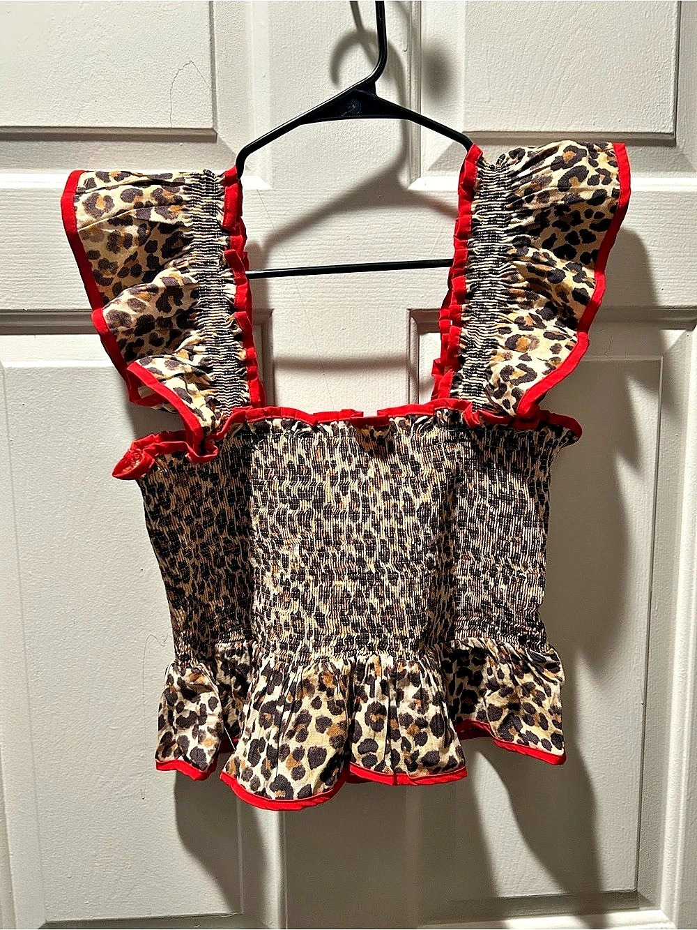 Entro Lacie Leopard Short Set Leopard Crop Top & Shorts Set Size Medium NWT